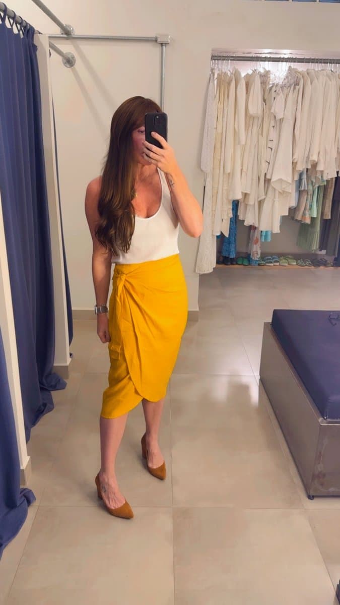 Saia Midi Mostarda Dress To - com Etiqueta, Dress To, Ocre, tamanho G — foto 3