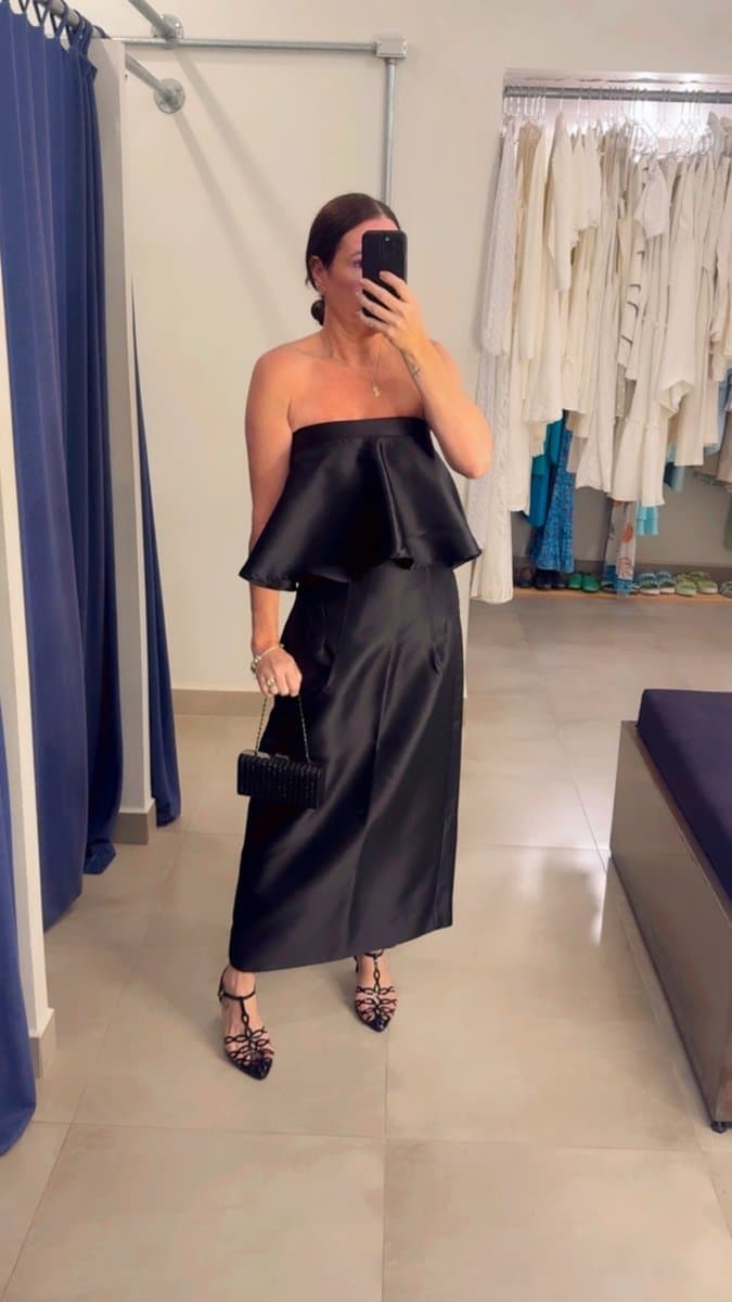 Saia Nelly Nanaminze Preta Tafeta com Pala Peplum - com Etiqueta, Nanaminze, Preto, tamanho 42 — foto 4